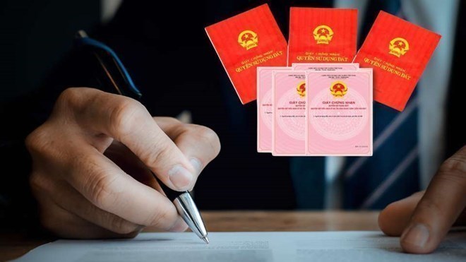Chủ tịch UBND xã có thẩm quyền cấp giấy chứng nhận quyền sử dụng đất (sổ đỏ) cho cá nhân trong nước, người Việt Nam định cư ở nước ngoài là công dân Việt Nam và cộng đồng dân cư từ ngày 1.7.